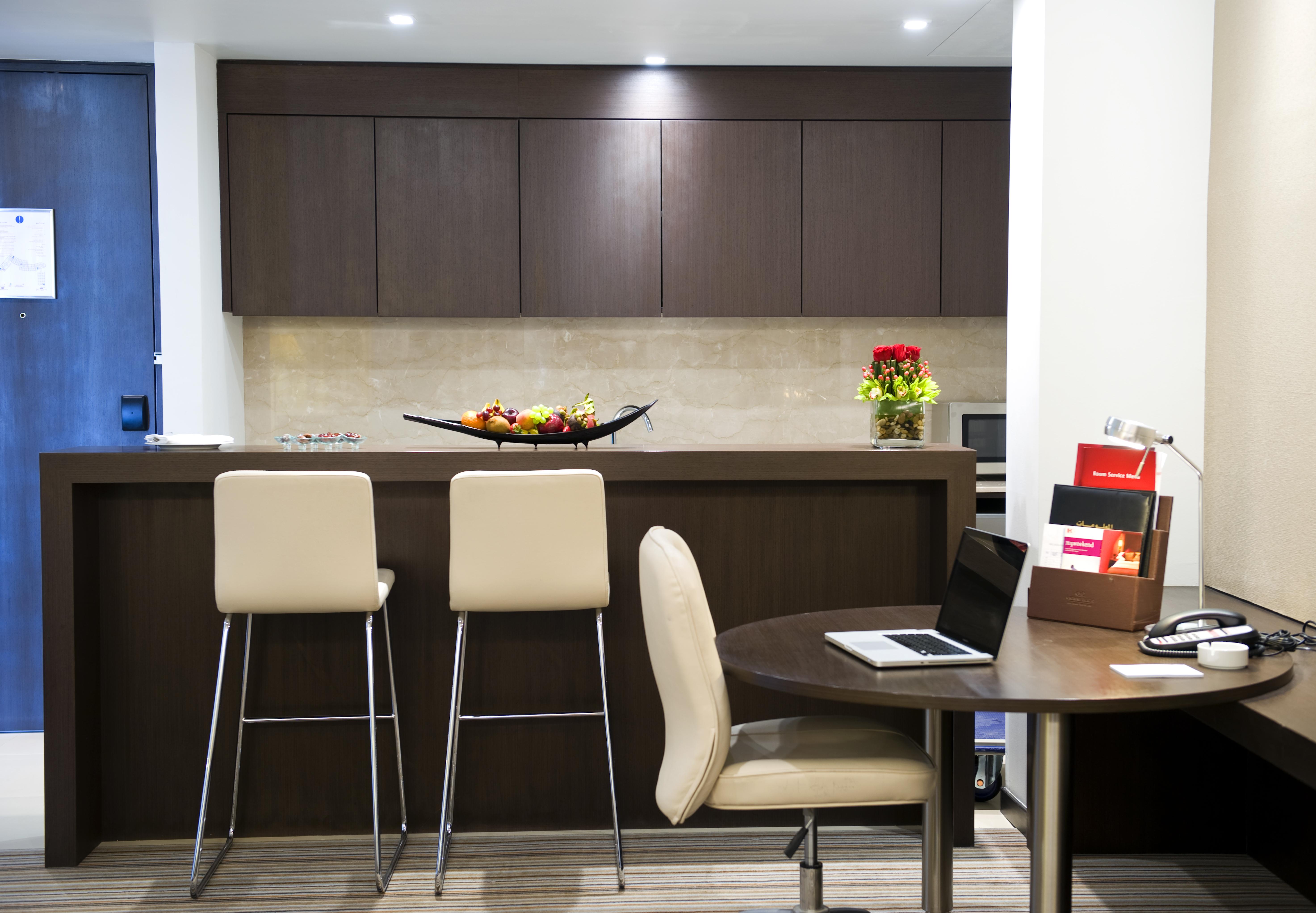 Hotel Crowne Plaza Yas Island By Ihg Abu Dhabi Esterno foto
