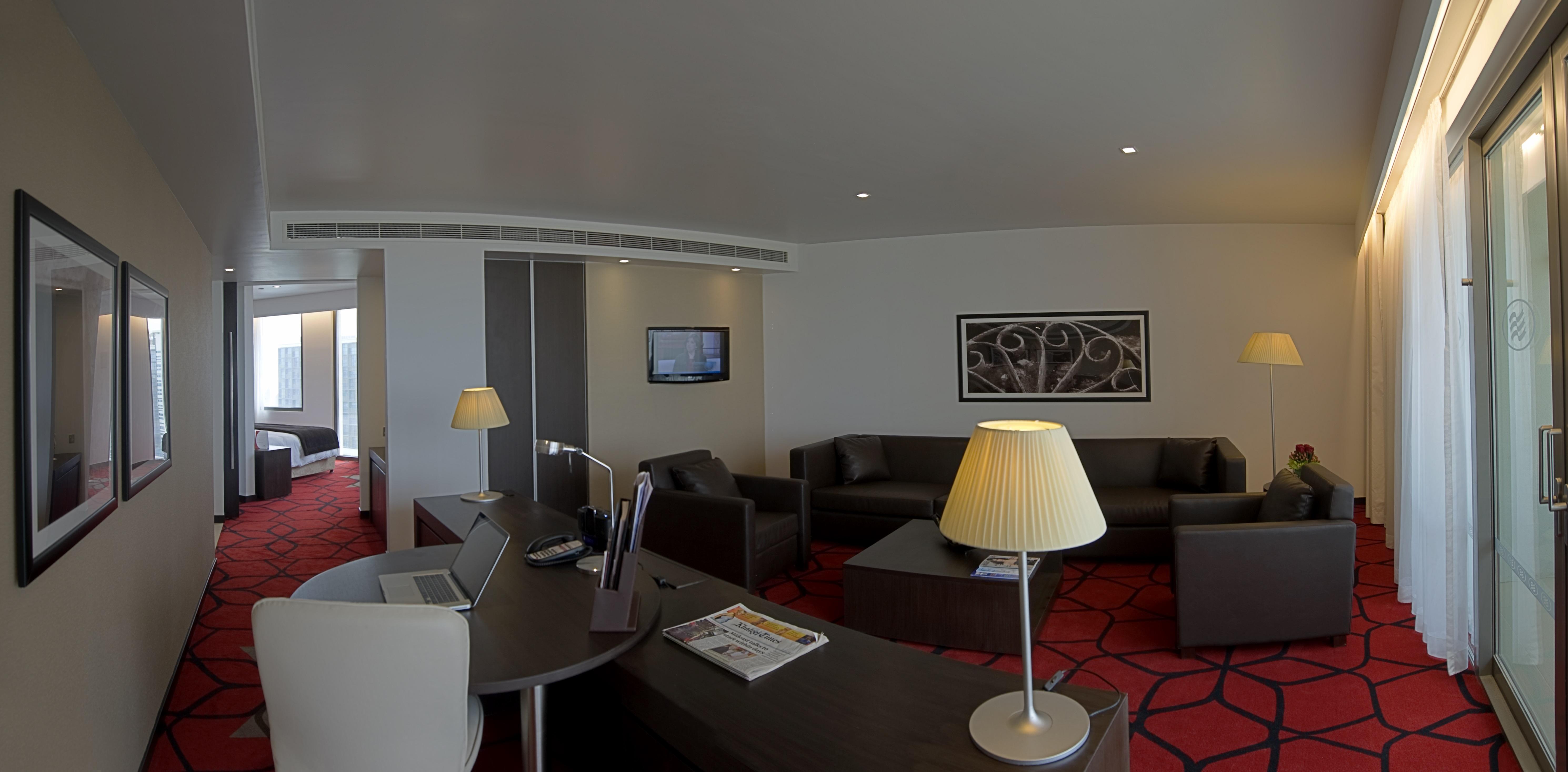 Hotel Crowne Plaza Yas Island By Ihg Abu Dhabi Esterno foto