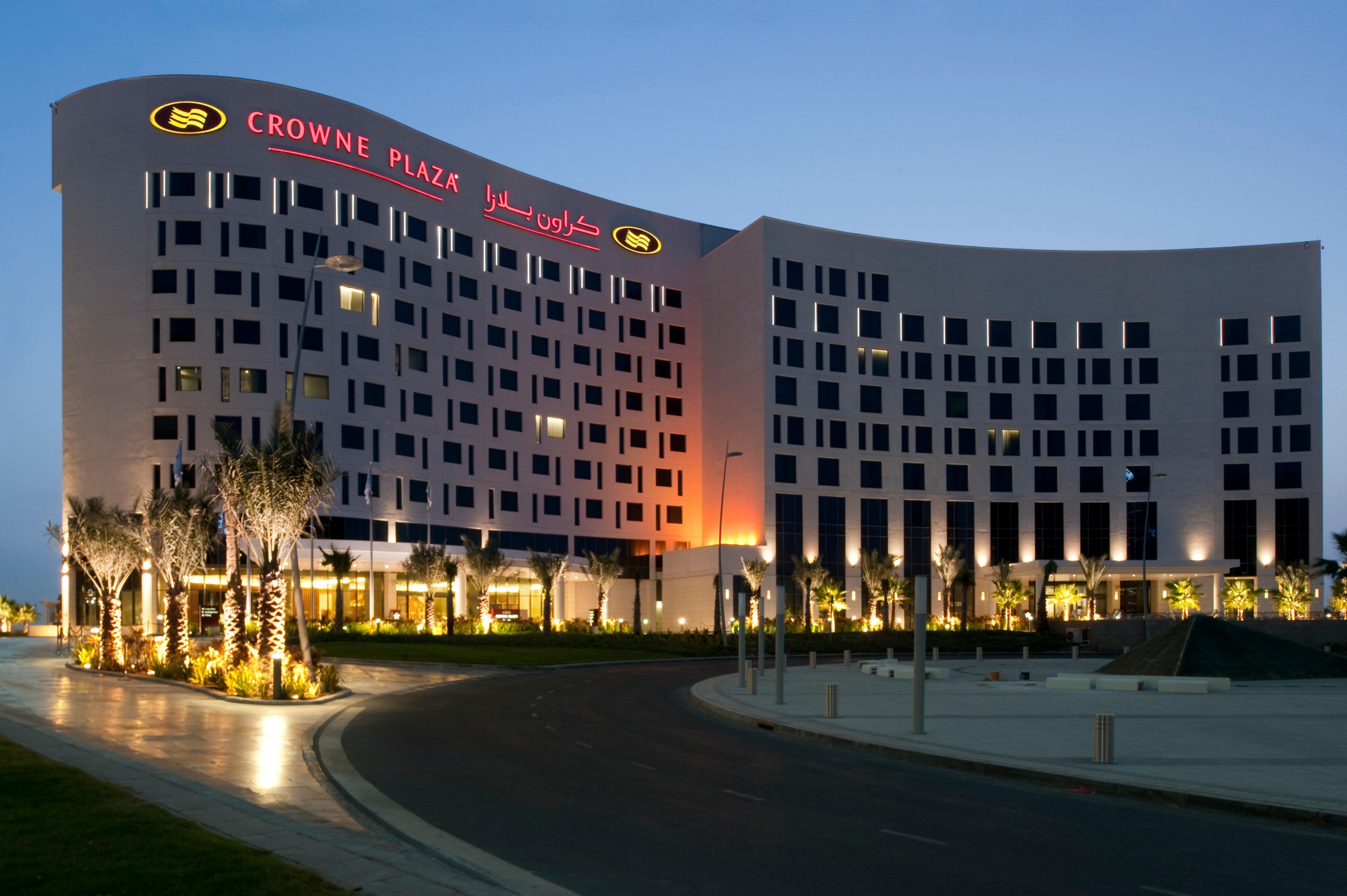 Hotel Crowne Plaza Yas Island By Ihg Abu Dhabi Esterno foto