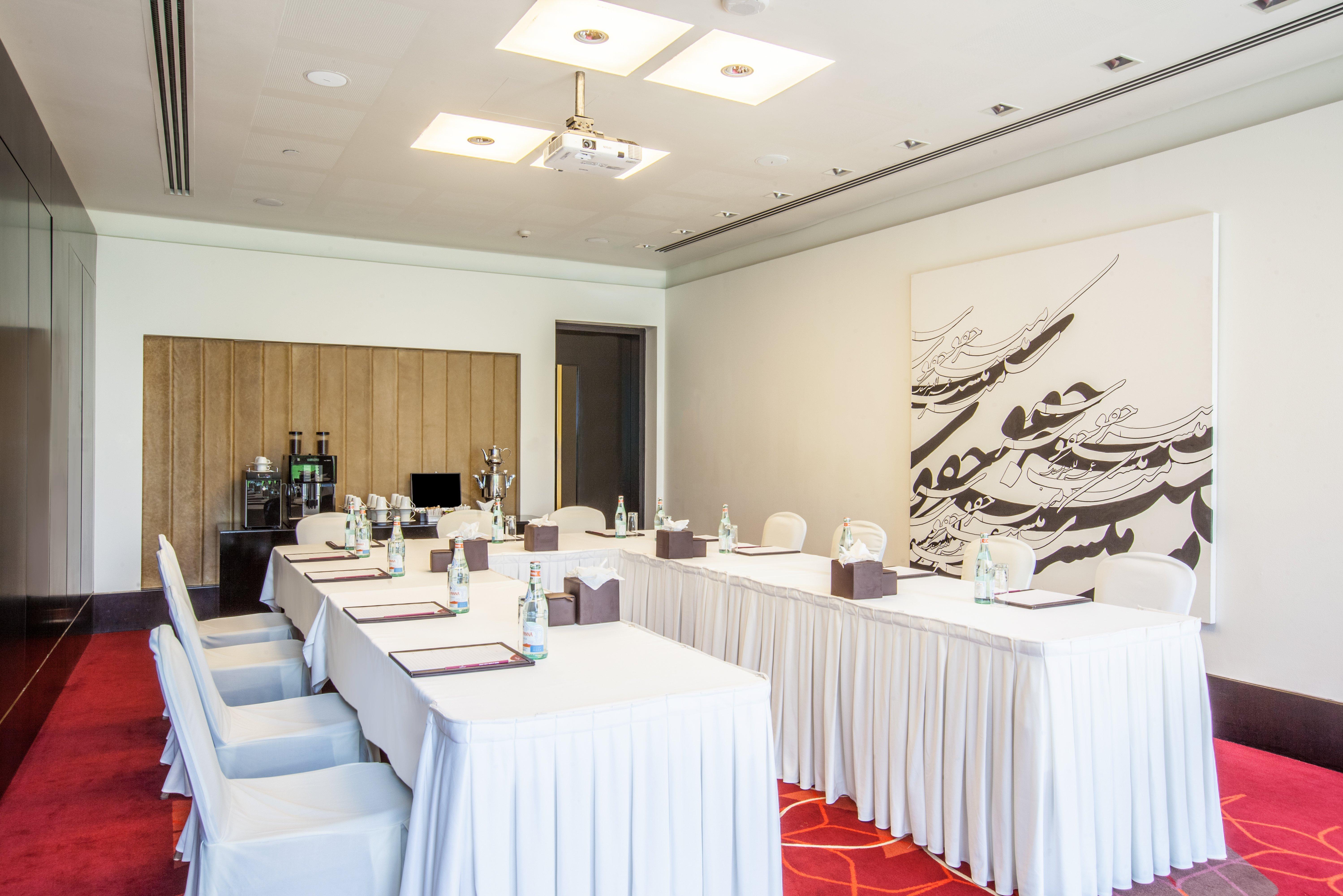 Hotel Crowne Plaza Yas Island By Ihg Abu Dhabi Esterno foto